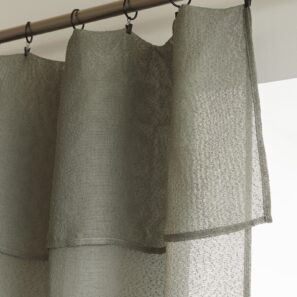 FA - Curtain with 8 black clip rings 140 x 270 cm ELDA solid boucle effect Kaki (Green)