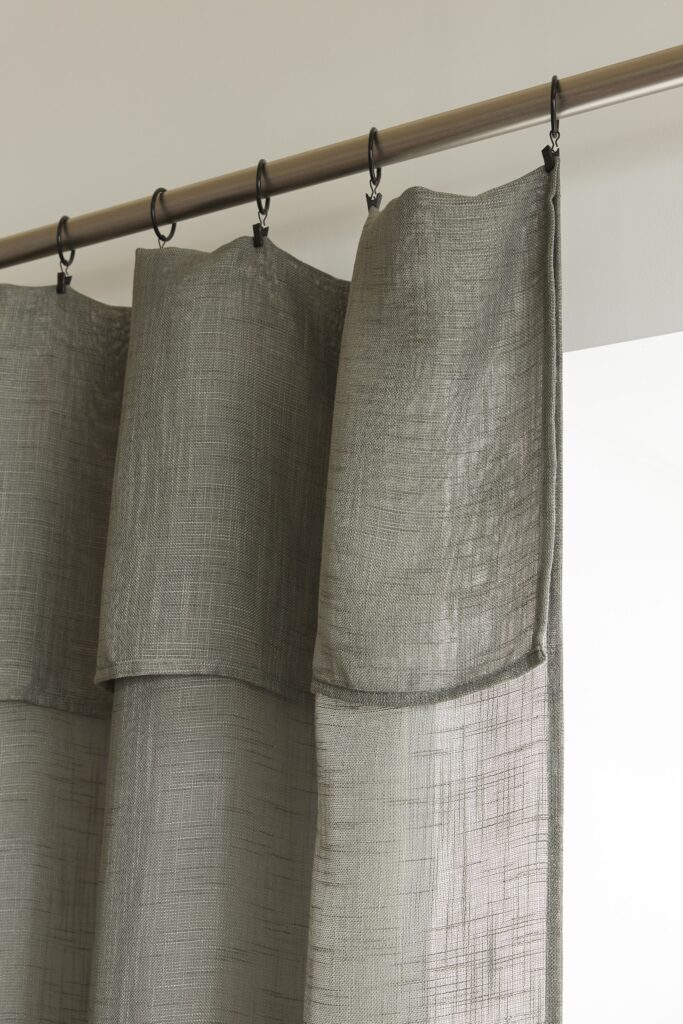 FA - Rideau ajustable + 8 anneaux pince 140 x 270 cm Polyester effet lin NIA Kaki